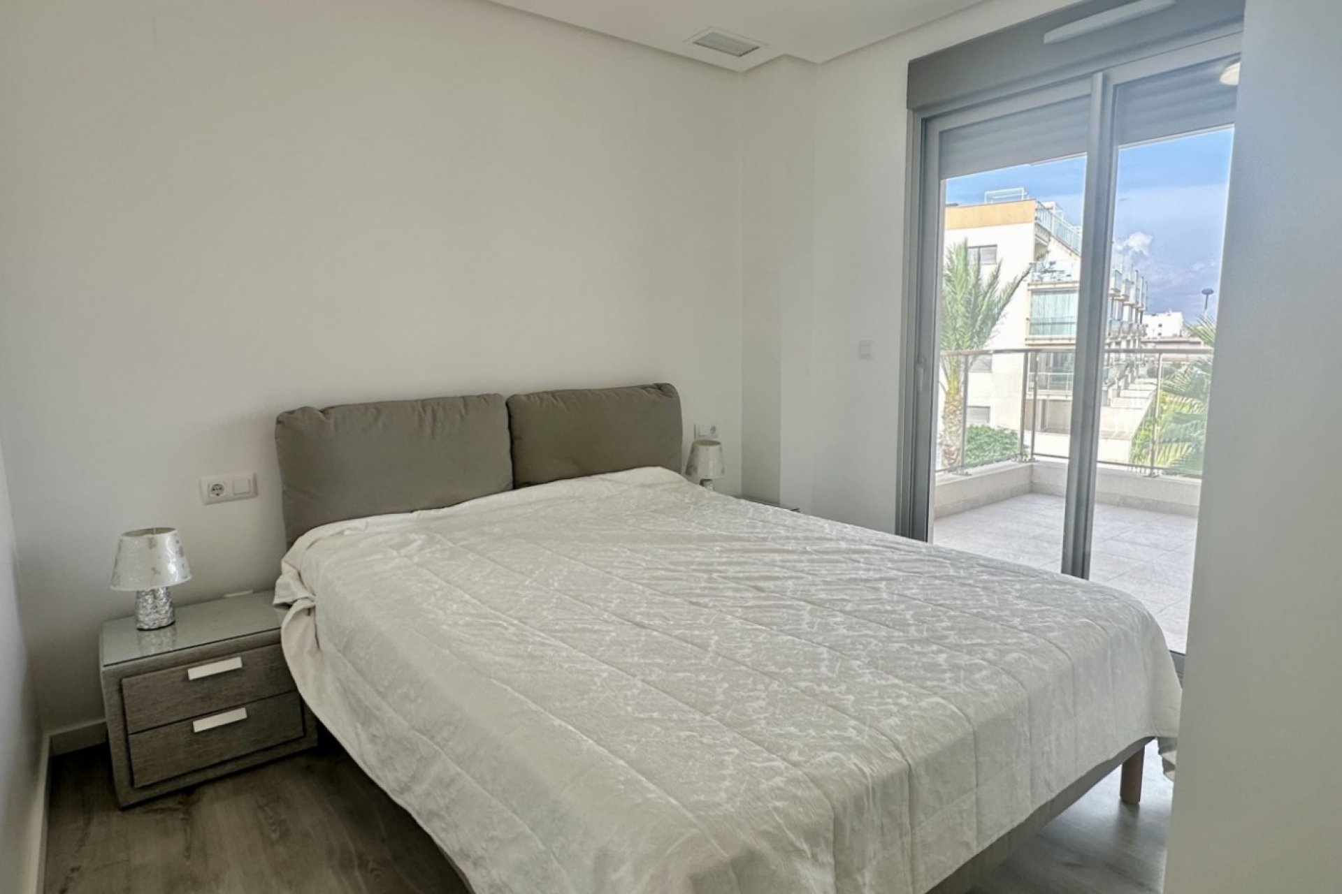 Resale - Apartament / Duplex - Orihuela Costa - Villamartín