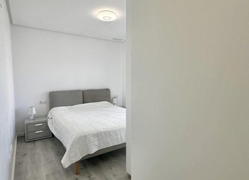 Resale - Apartament / Duplex - Orihuela Costa - Villamartín