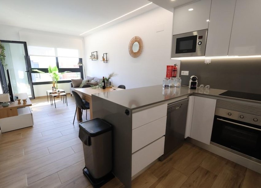 Resale - Apartament / Duplex - Orihuela Costa - Villamartín