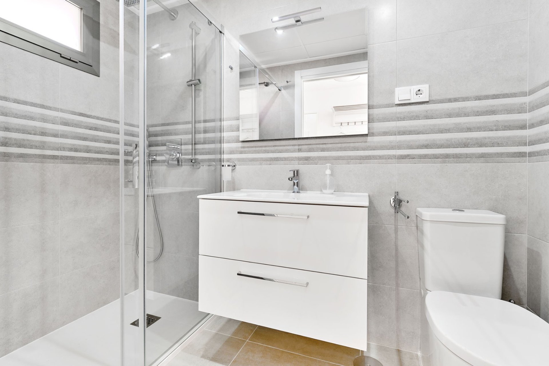 Resale - Apartament / Duplex - Orihuela Costa - Villamartín