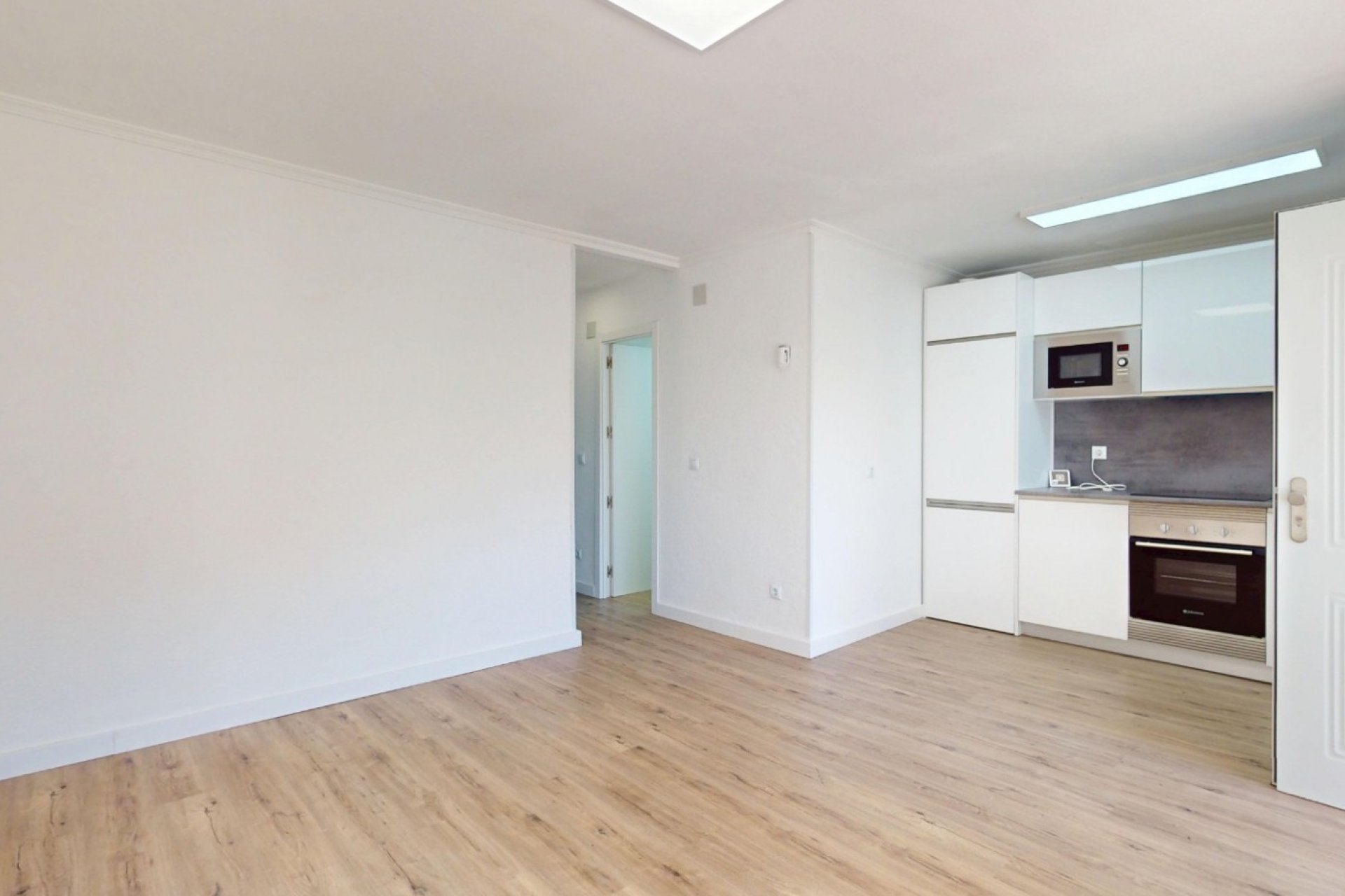 Resale - Apartament / Duplex - Orihuela Costa - Villamartín