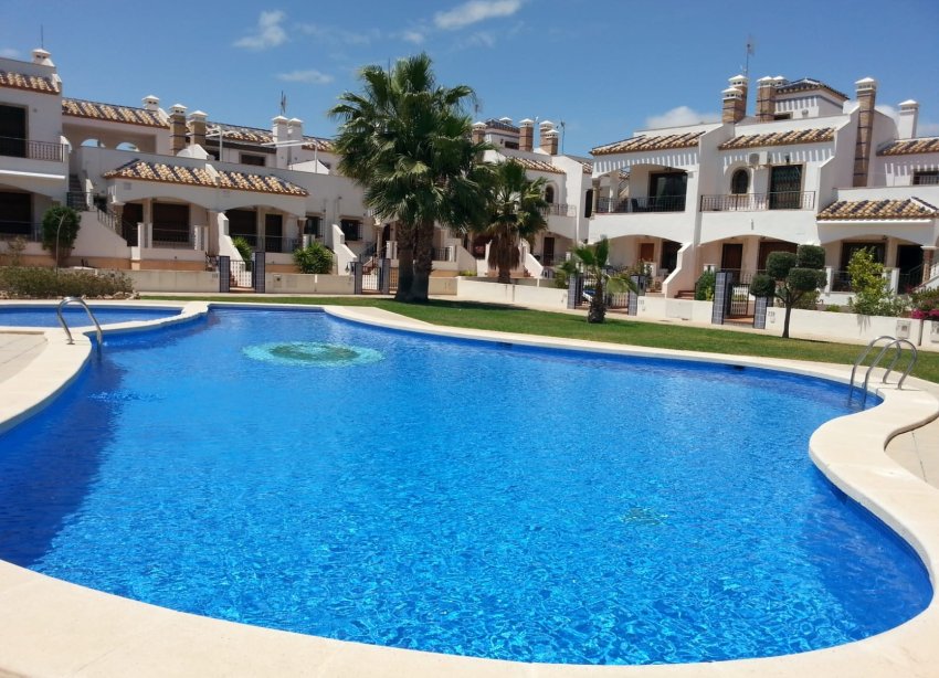 Resale - Apartament / Duplex - Orihuela Costa - Villamartín