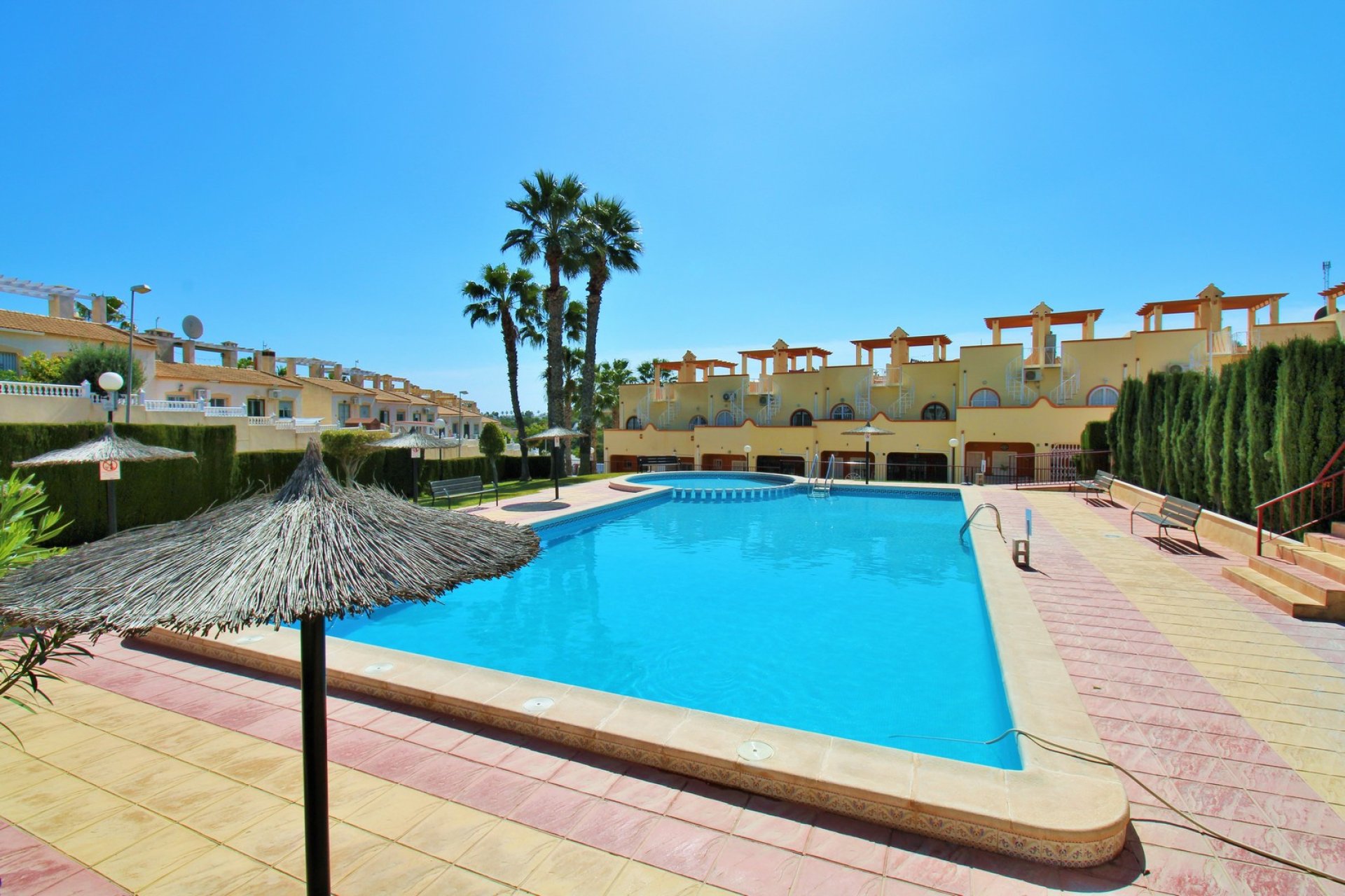 Resale - Apartament / Duplex - Orihuela Costa - Villamartín