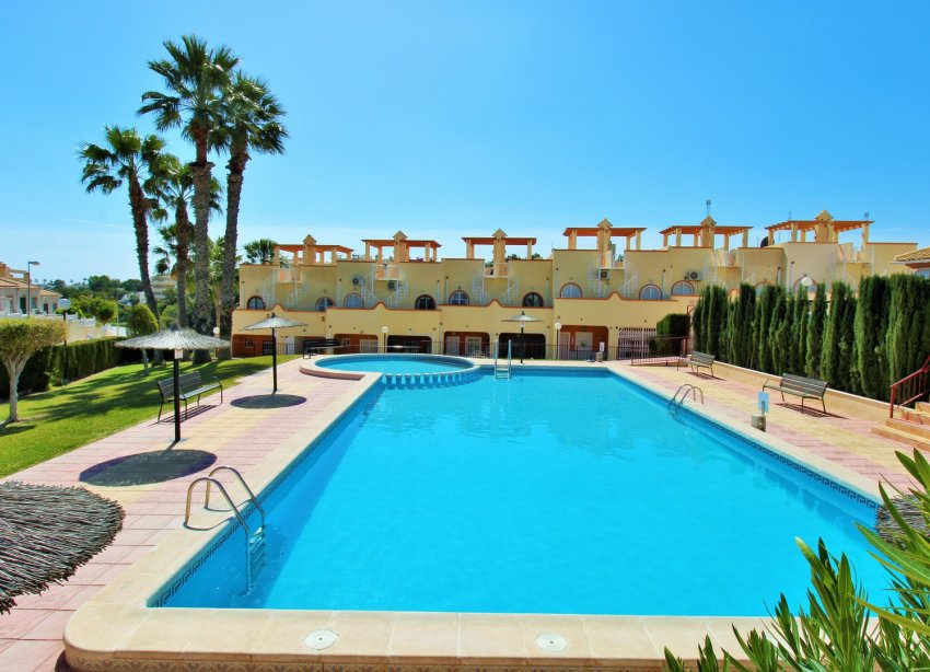 Resale - Apartament / Duplex - Orihuela Costa - Villamartín