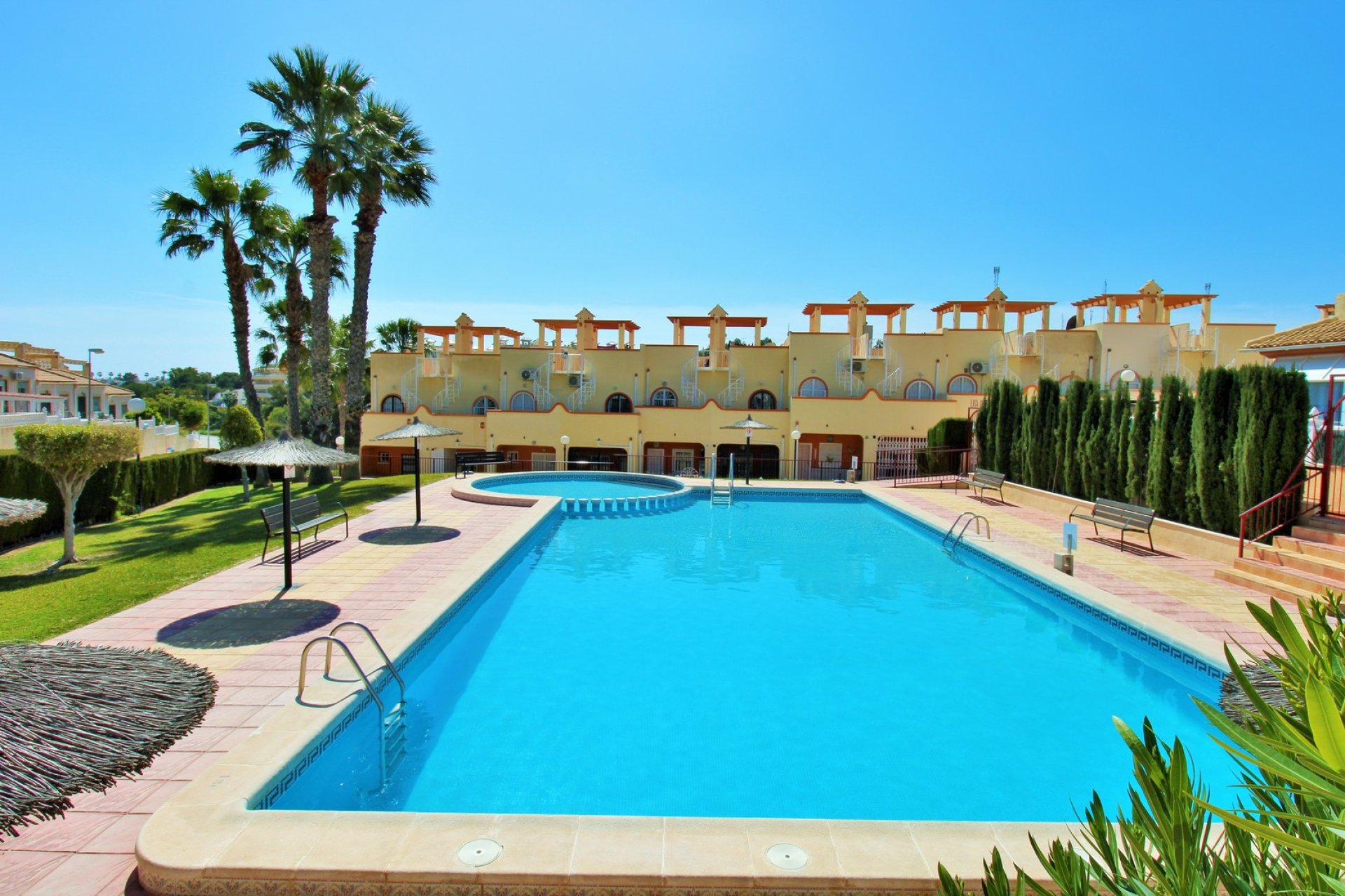Resale - Apartament / Duplex - Orihuela Costa - Villamartín