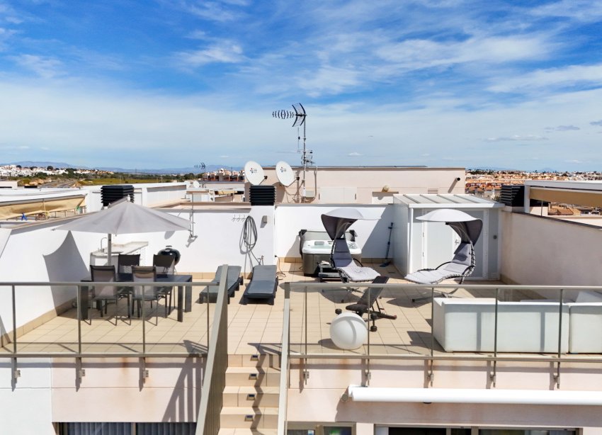 Resale - Apartament / Duplex - Orihuela Costa - Villamartín