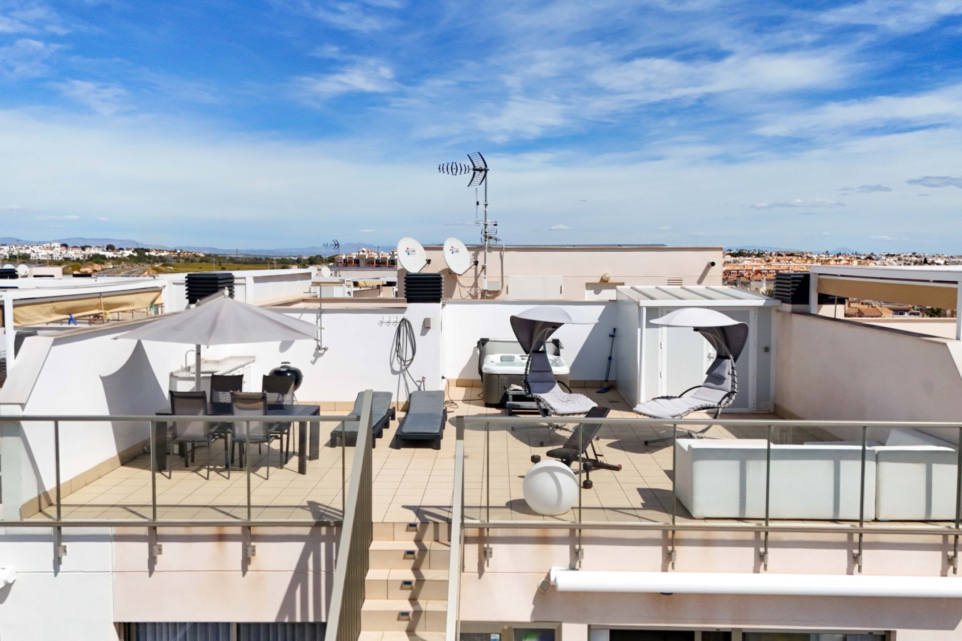 Resale - Apartament / Duplex - Orihuela Costa - Villamartín