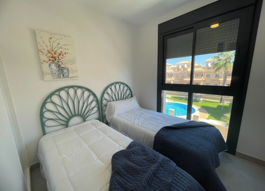 Resale - Apartament / Duplex - Orihuela Costa - Villamartín