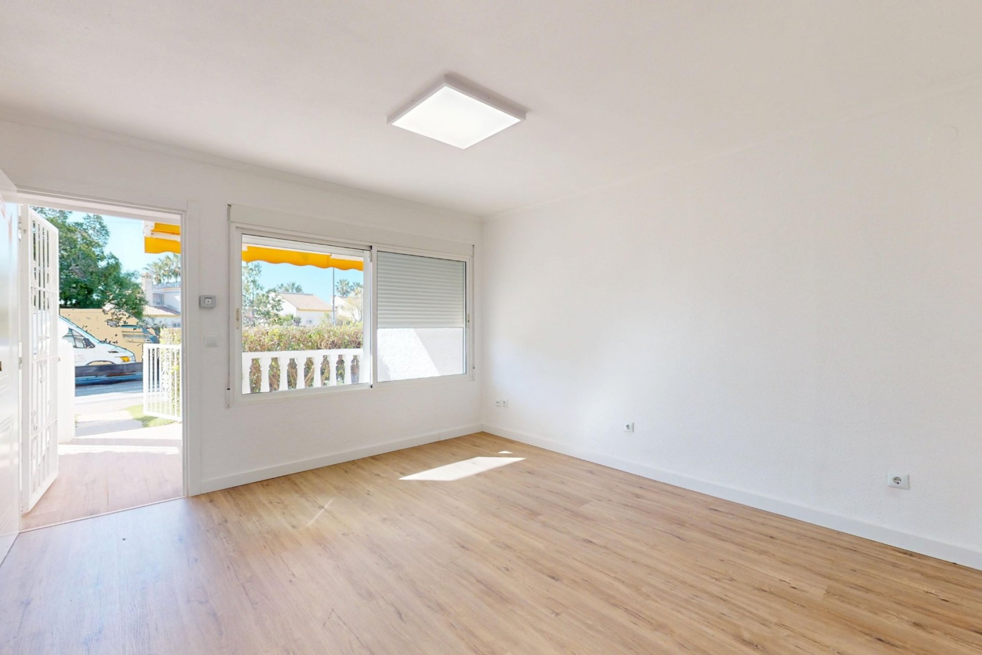 Resale - Apartament / Duplex - Orihuela Costa - Villamartín