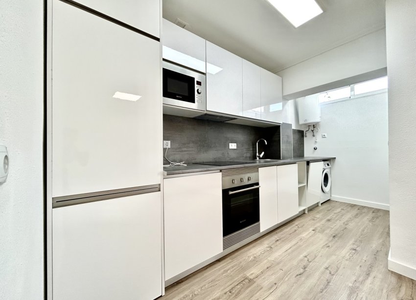 Resale - Apartament / Duplex - Orihuela Costa - Villamartín