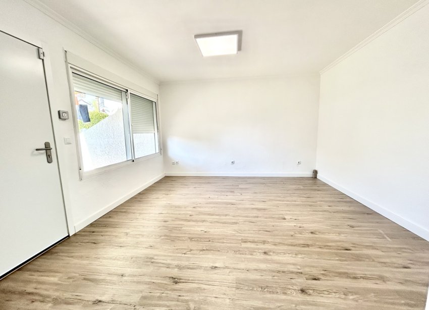 Resale - Apartament / Duplex - Orihuela Costa - Villamartín