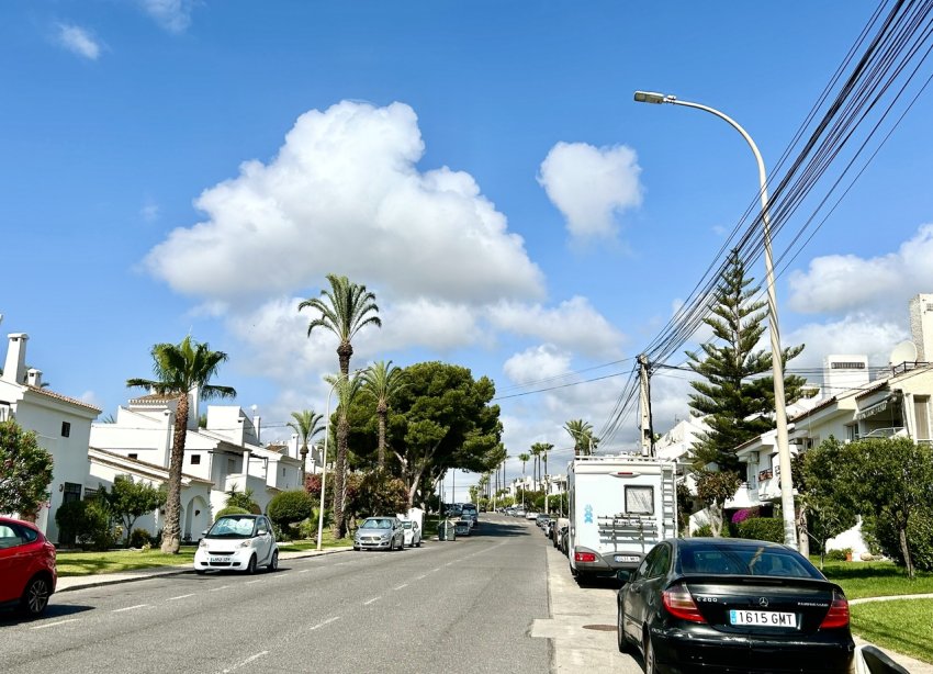 Resale - Apartament / Duplex - Orihuela Costa - Villamartín