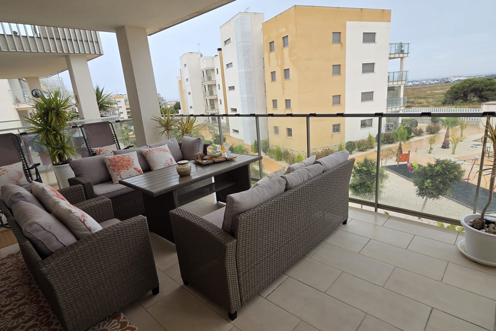 Resale - Apartament / Duplex - Orihuela Costa - Villamartín