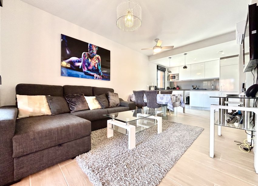 Resale - Apartament / Duplex - Orihuela Costa - Villamartín