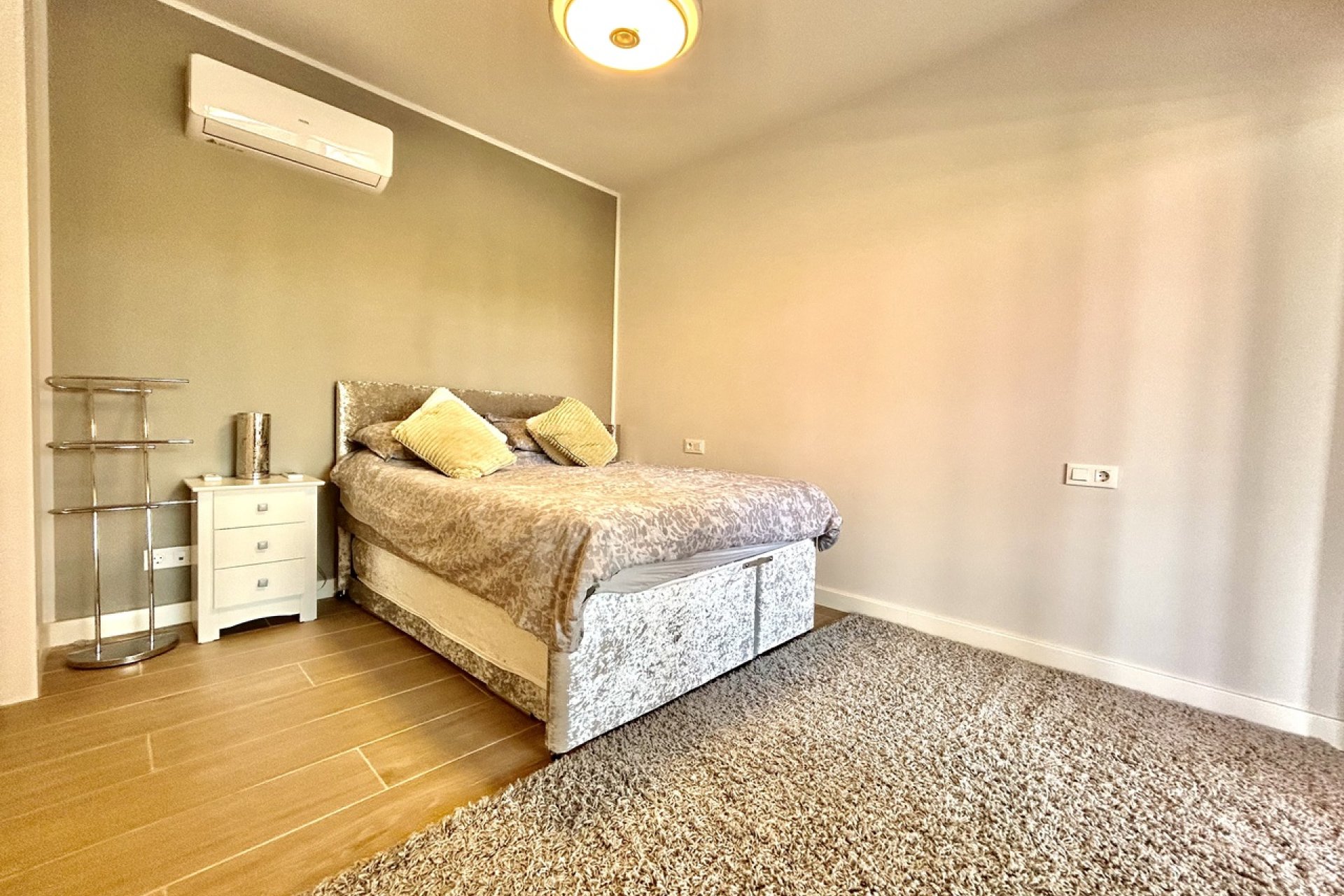 Resale - Apartament / Duplex - Orihuela Costa - Villamartín
