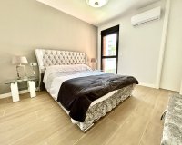 Resale - Apartament / Duplex - Orihuela Costa - Villamartín