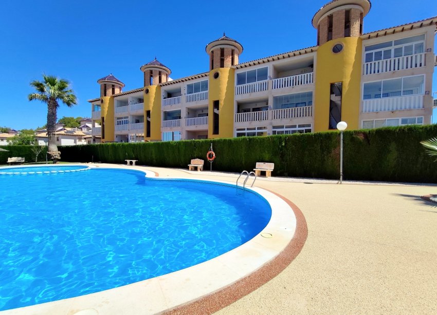 Resale - Apartament / Duplex - Orihuela Costa - Villamartín
