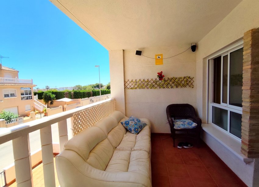 Resale - Apartament / Duplex - Orihuela Costa - Villamartín