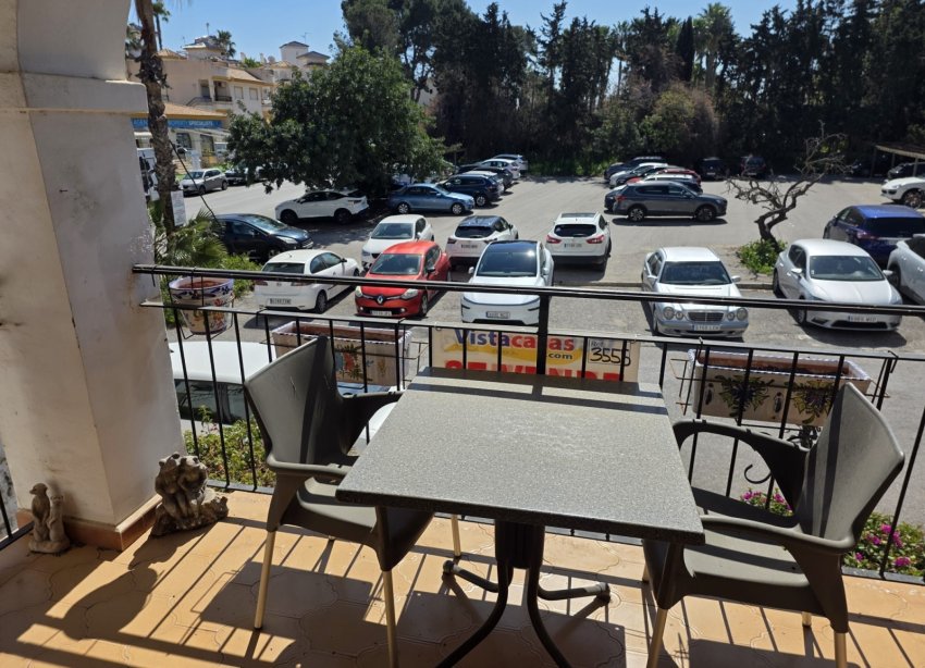 Resale - Apartament / Duplex - Orihuela Costa - Villamartín