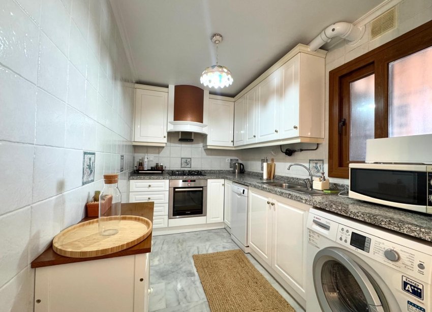 Resale - Apartament / Duplex - Orihuela Costa - Villamartín