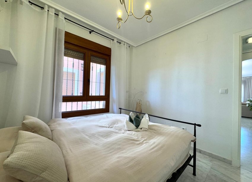 Resale - Apartament / Duplex - Orihuela Costa - Villamartín