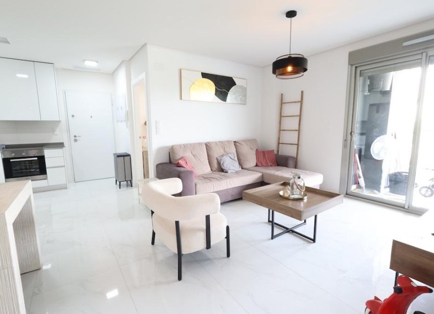 Resale - Apartament / Duplex - Orihuela Costa - Villamartín