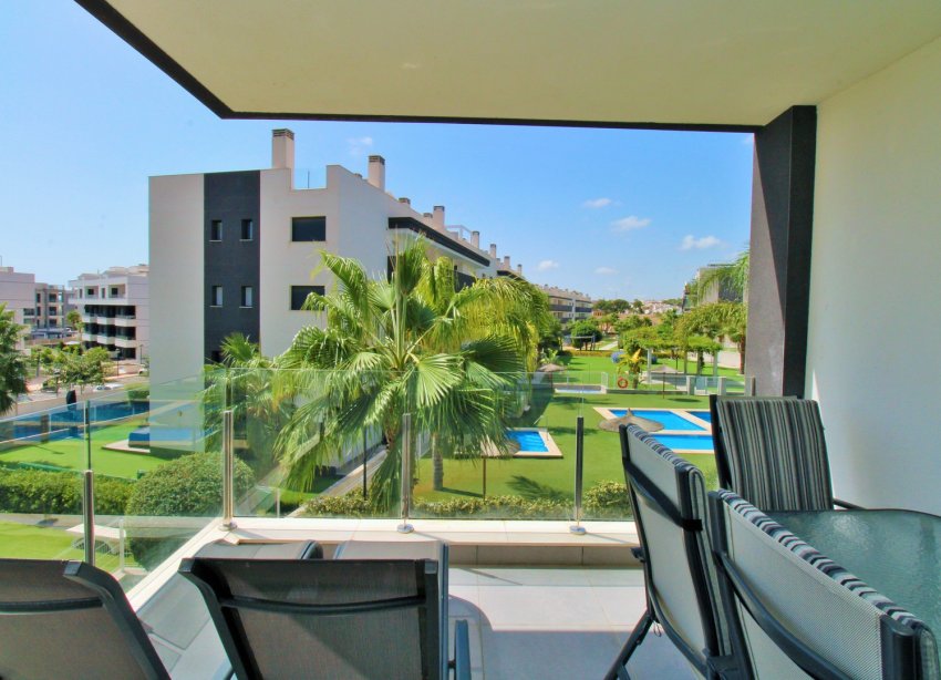 Resale - Apartament / Duplex - Orihuela Costa - Villamartín
