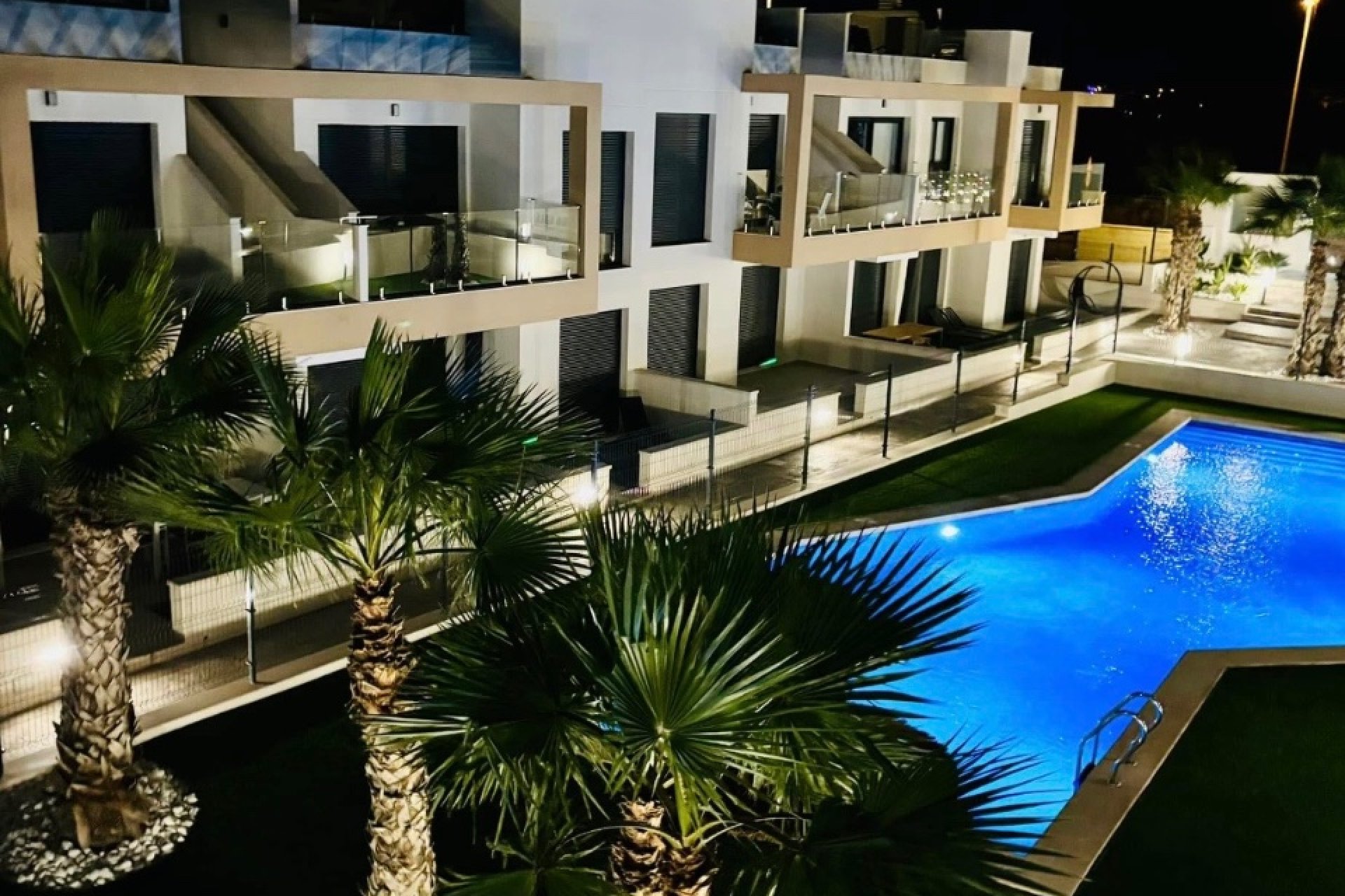 Resale - Apartament / Duplex - Orihuela Costa - Villamartín