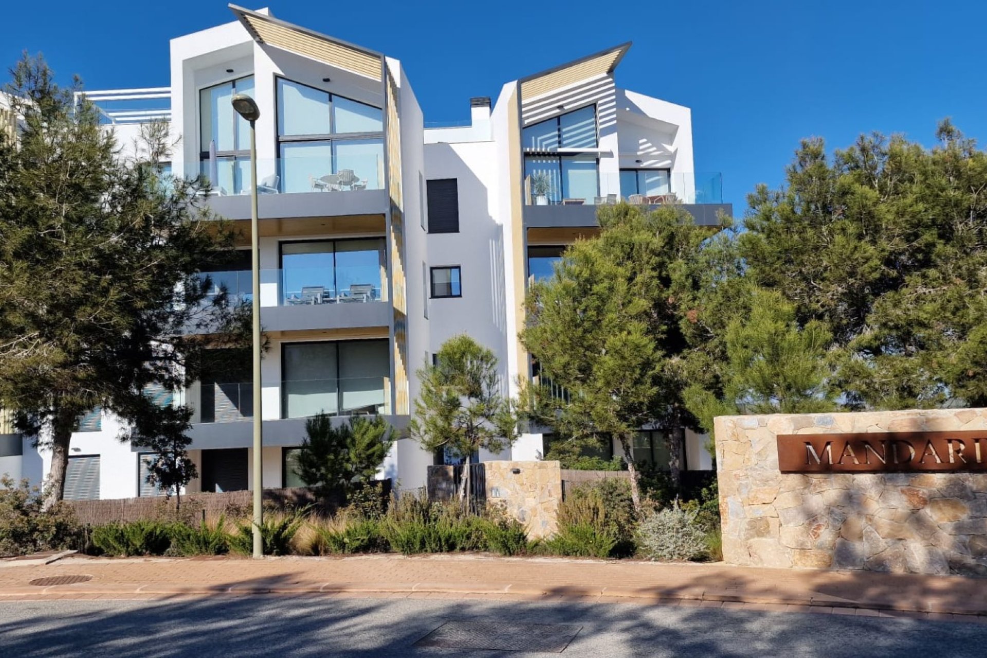 Resale - Apartament / Duplex - Orihuela - Las Colinas Golf