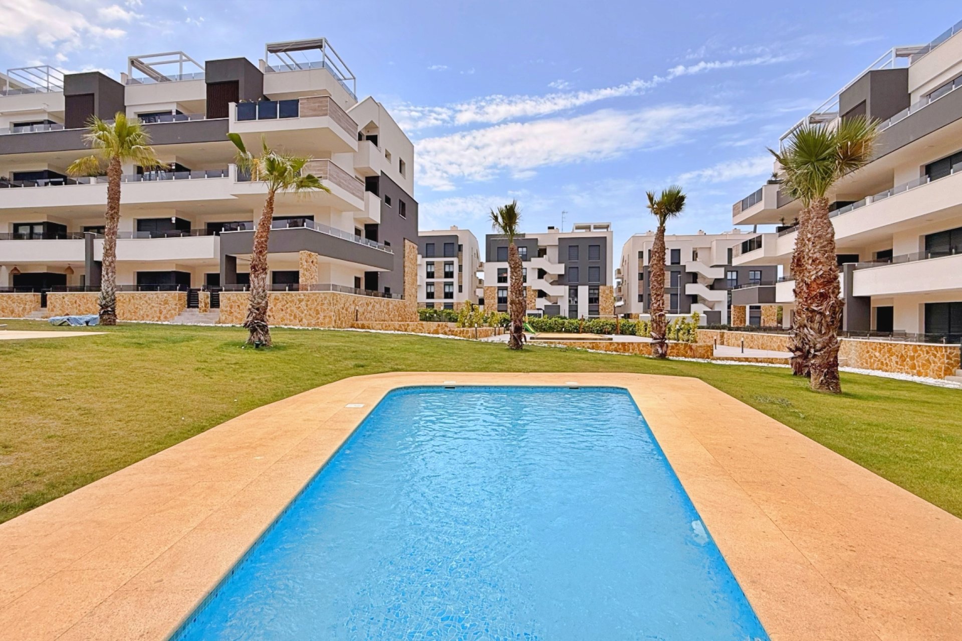 Resale - Apartament / Duplex - Orihuela - Orihuela Costa
