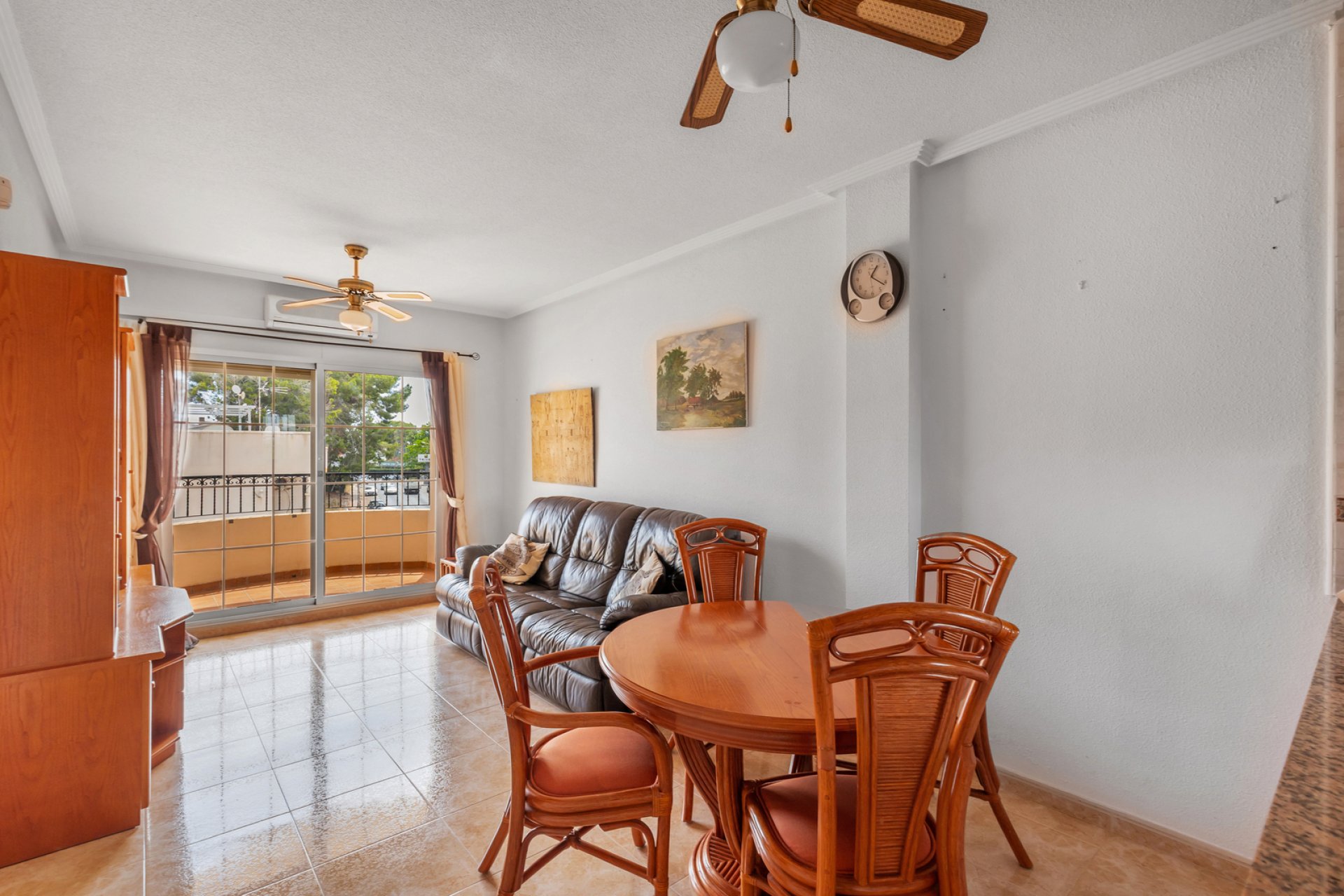 Resale - Apartament / Duplex - Orihuela - Villamartín
