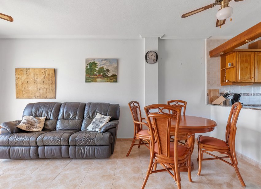 Resale - Apartament / Duplex - Orihuela - Villamartín