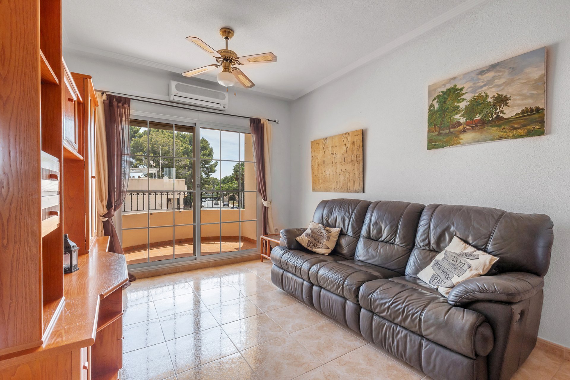 Resale - Apartament / Duplex - Orihuela - Villamartín