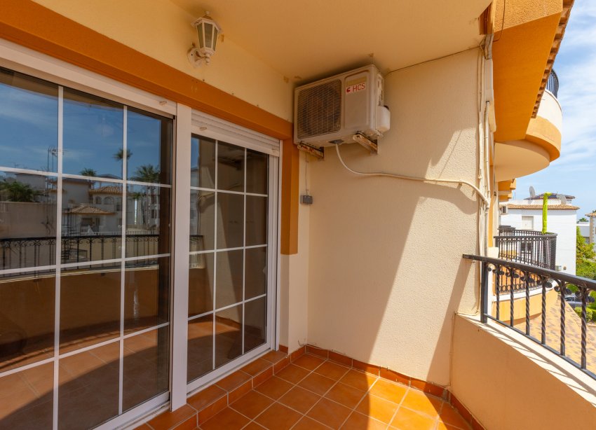 Resale - Apartament / Duplex - Orihuela - Villamartín