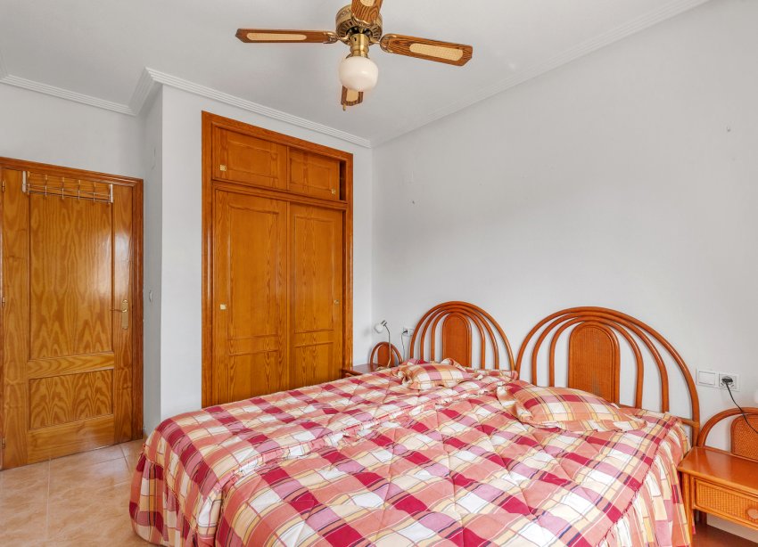 Resale - Apartament / Duplex - Orihuela - Villamartín