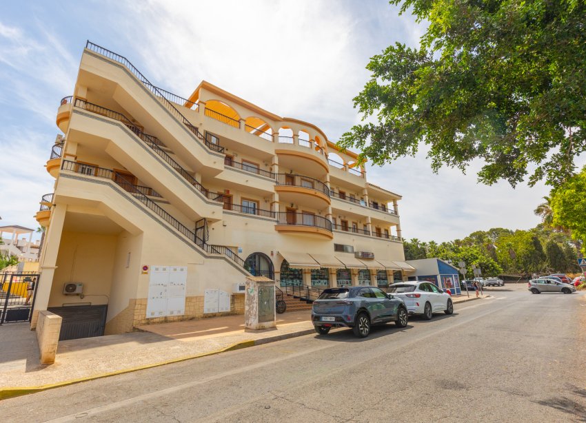 Resale - Apartament / Duplex - Orihuela - Villamartín