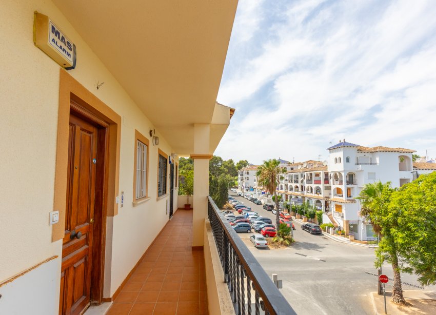 Resale - Apartament / Duplex - Orihuela - Villamartín