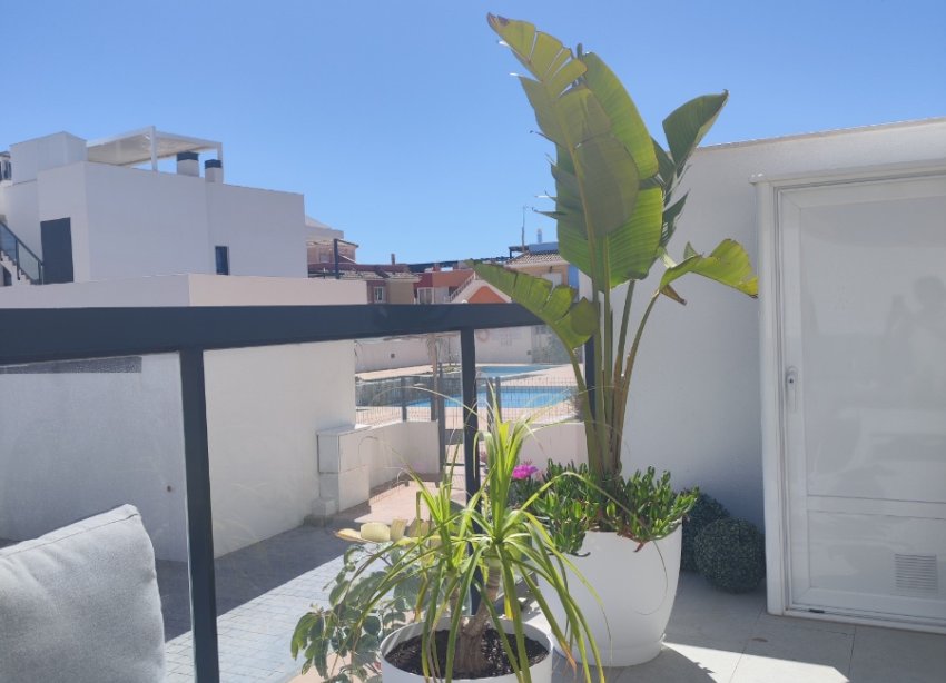 Resale - Apartament / Duplex - Pilar de la Horadada - El Mojón
