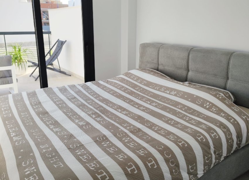 Resale - Apartament / Duplex - Pilar de la Horadada - El Mojón