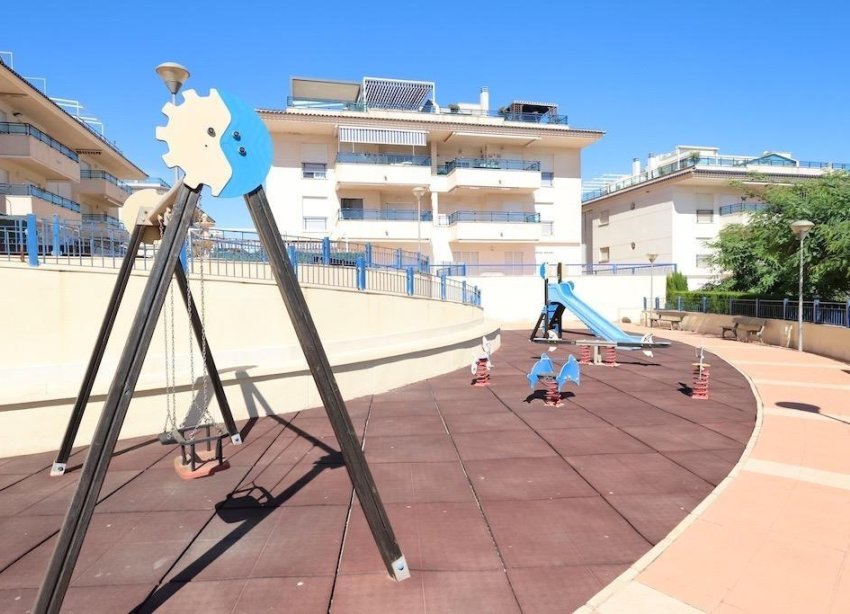 Resale - Apartament / Duplex - Pilar de la Horadada - Mil Palmeras
