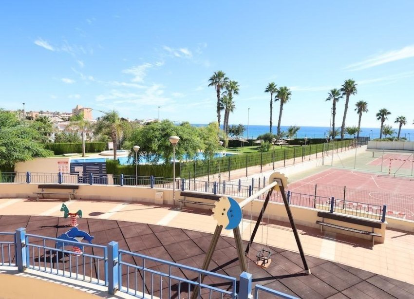 Resale - Apartament / Duplex - Pilar de la Horadada - Mil Palmeras