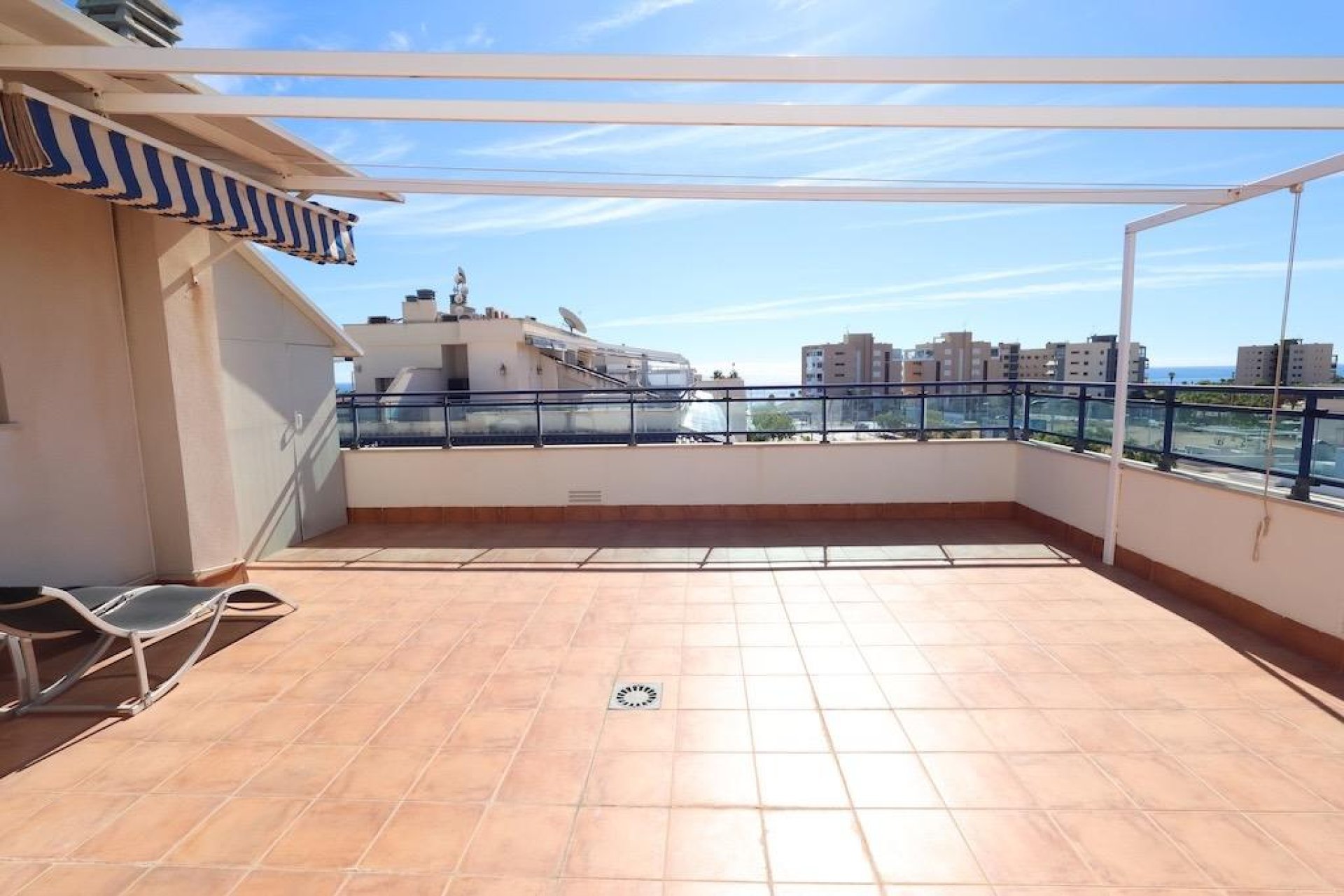 Resale - Apartament / Duplex - Pilar de la Horadada - Mil Palmeras