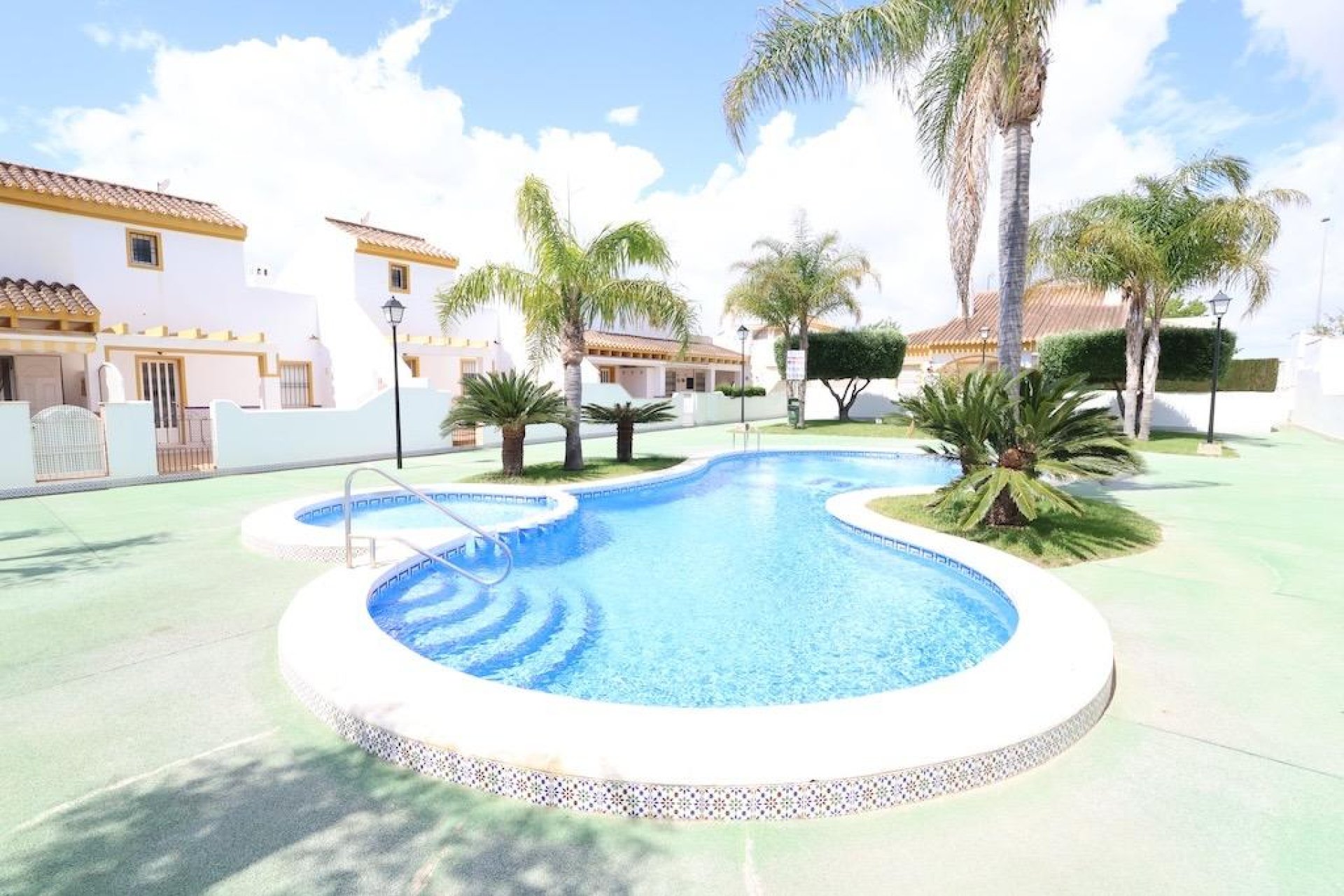 Resale - Apartament / Duplex - Pilar de la Horadada - Torre de la Horadada