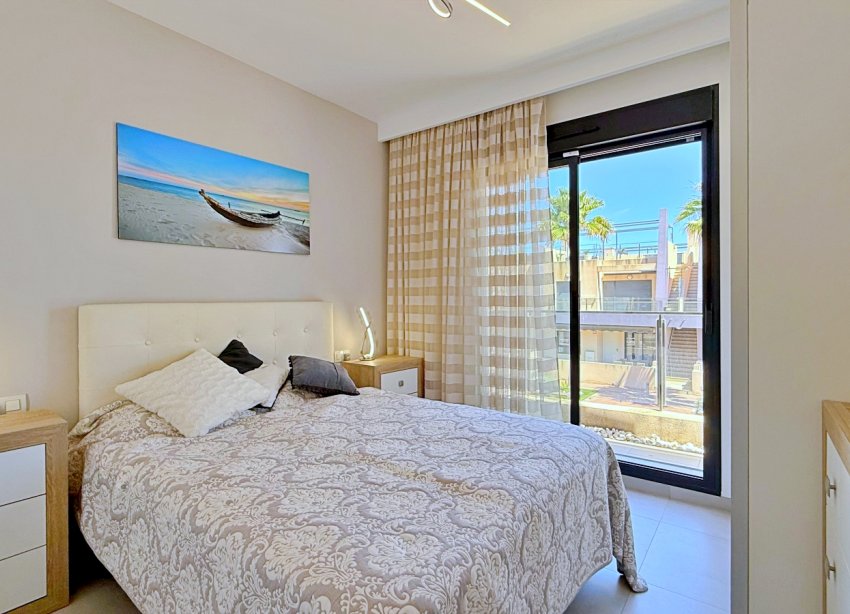 Resale - Apartament / Duplex - Pilar de la Horadada - Torre de la Horadada
