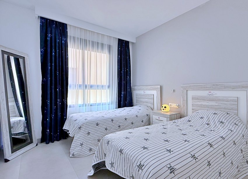 Resale - Apartament / Duplex - Pilar de la Horadada - Torre de la Horadada