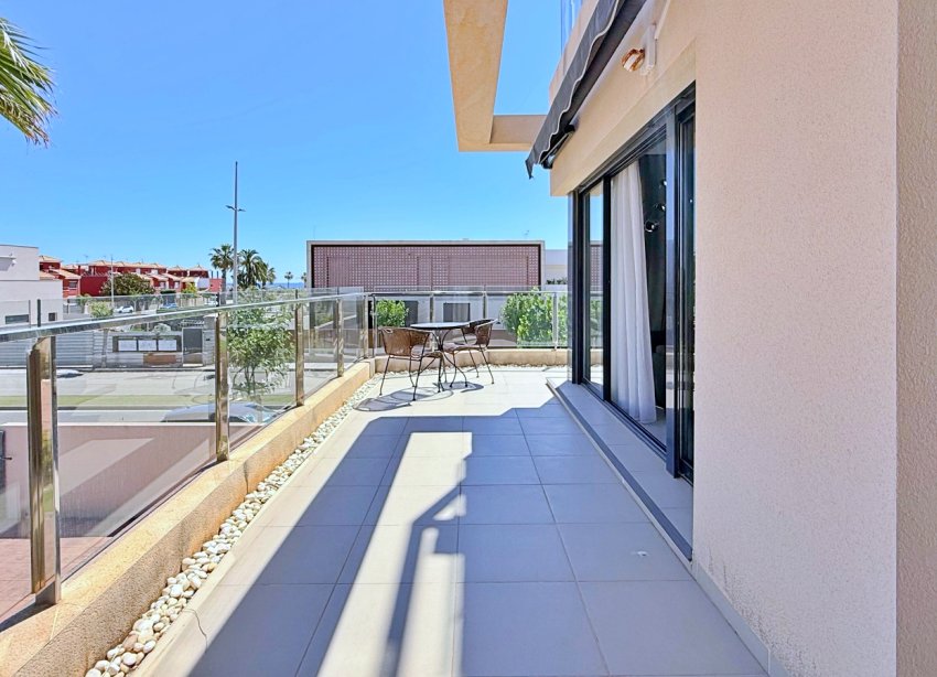 Resale - Apartament / Duplex - Pilar de la Horadada - Torre de la Horadada