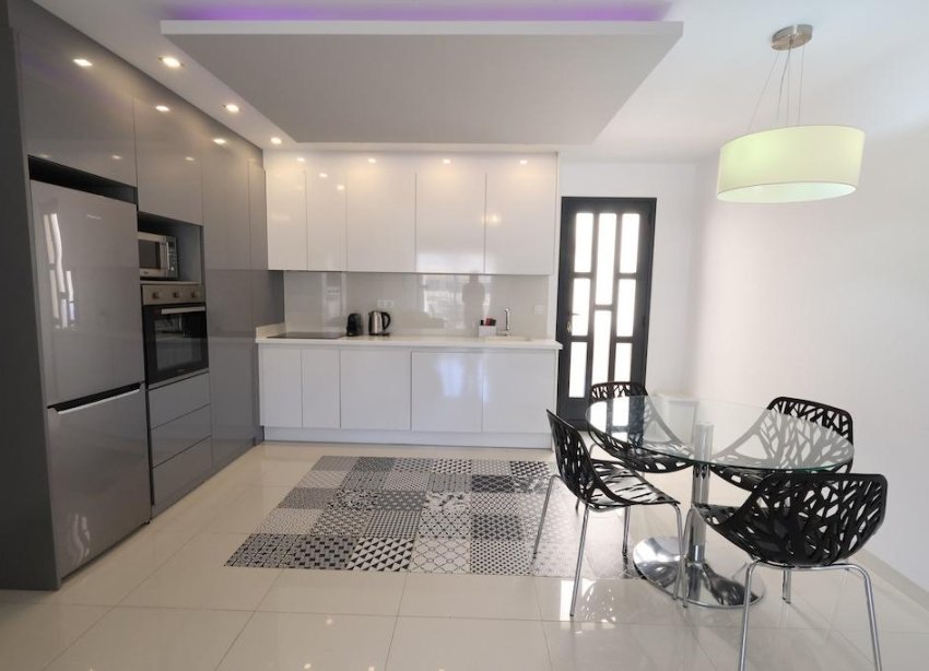 Resale - Apartament / Duplex - Pilar de la Horadada - Torre de la Horadada