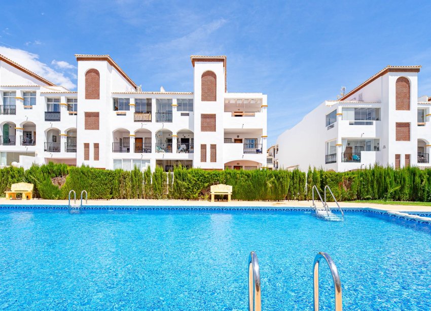Resale - Apartament / Duplex - Punta Prima - La Ciñuelica
