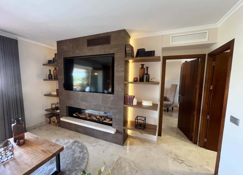 Resale - Apartament / Duplex - Punta Prima