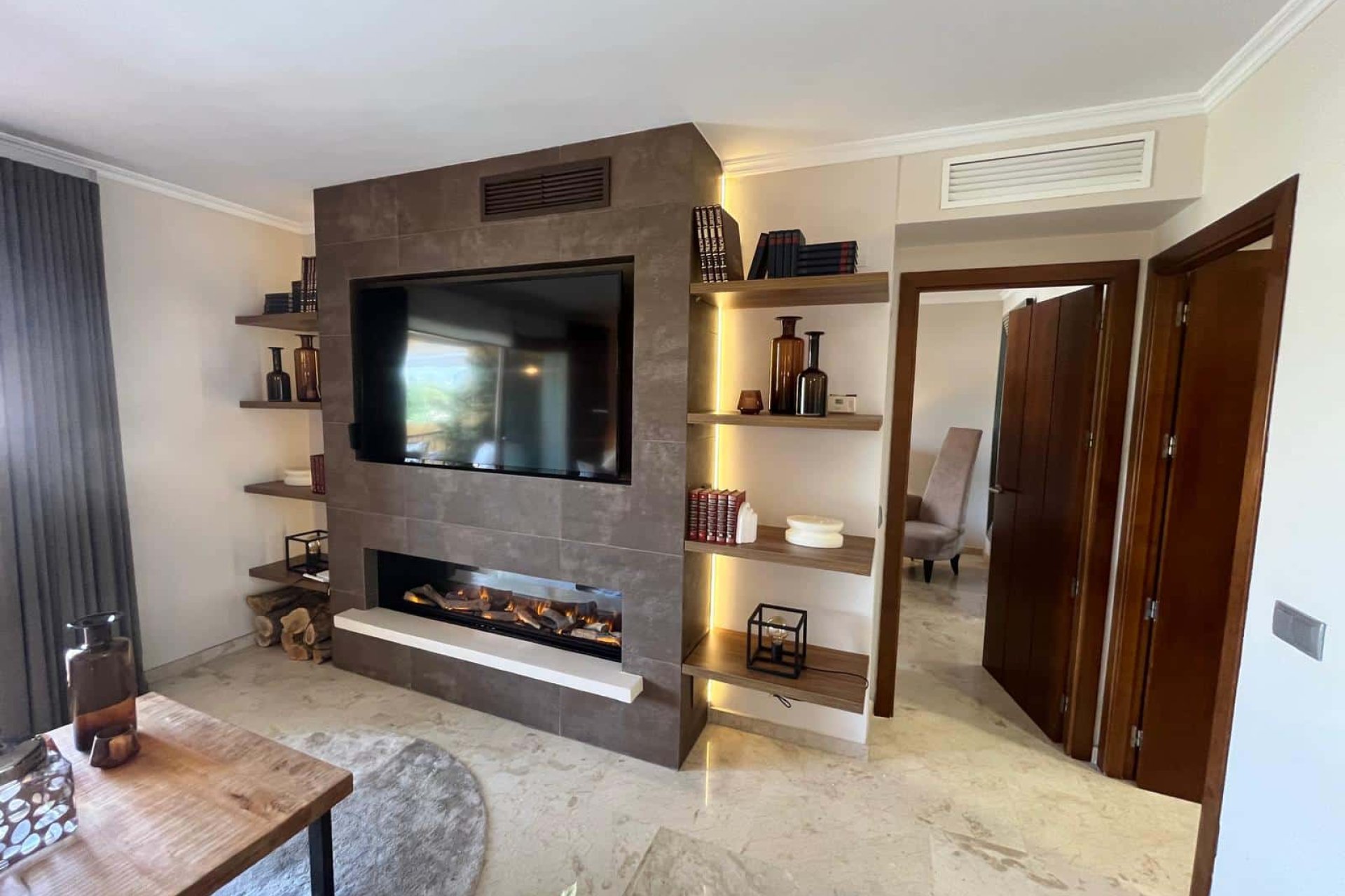Resale - Apartament / Duplex - Punta Prima